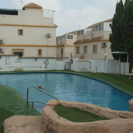 La Casa Hermosa Holiday home *